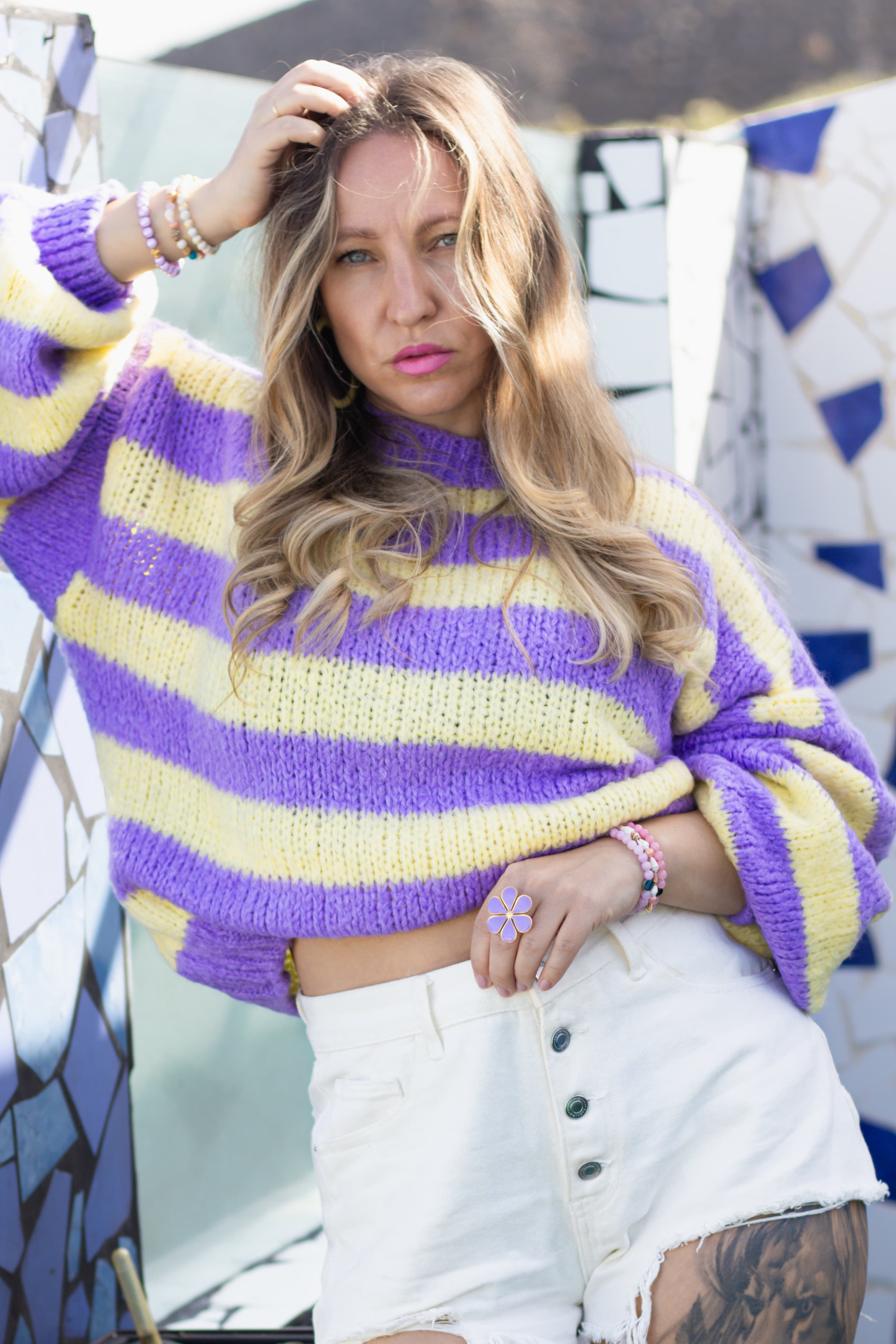 Oversize Pullover — Lila & Gelb Streifen – LACLARA mediterrane Mode