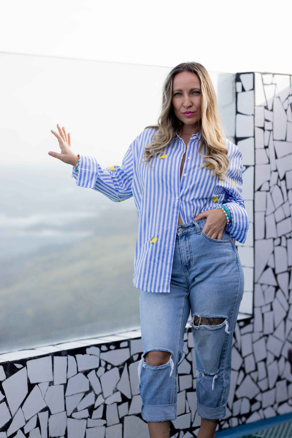 Oversize Bluse „Limone“ — Blau-Weiß & Zitronen