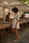 Sommerkleid mit Blumenprint & Spitze – LACLARA mediterrane Mode