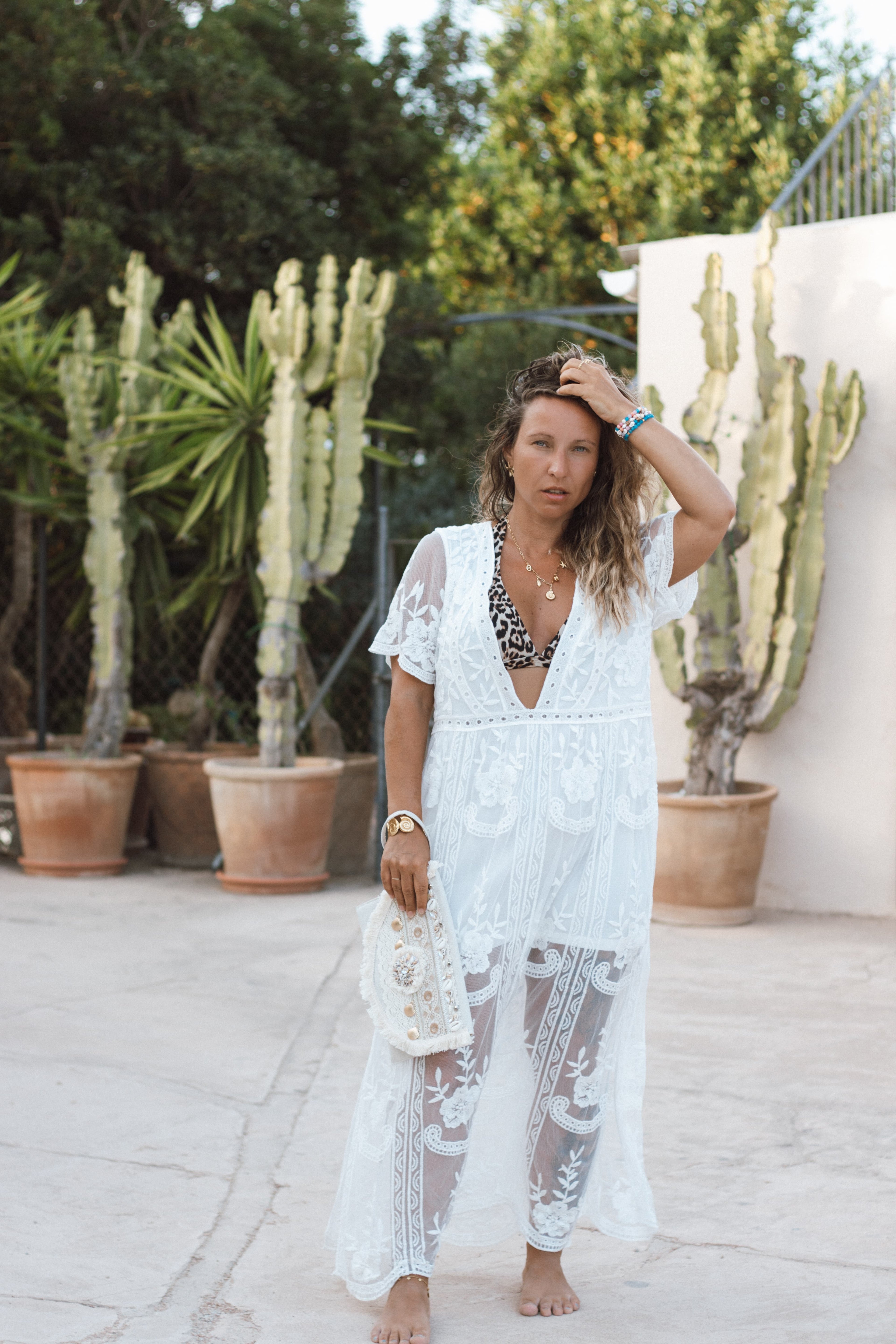 Boho Clutch – Ibiza Shell mit Muscheln & Spitze – LACLARA mediterrane Mode