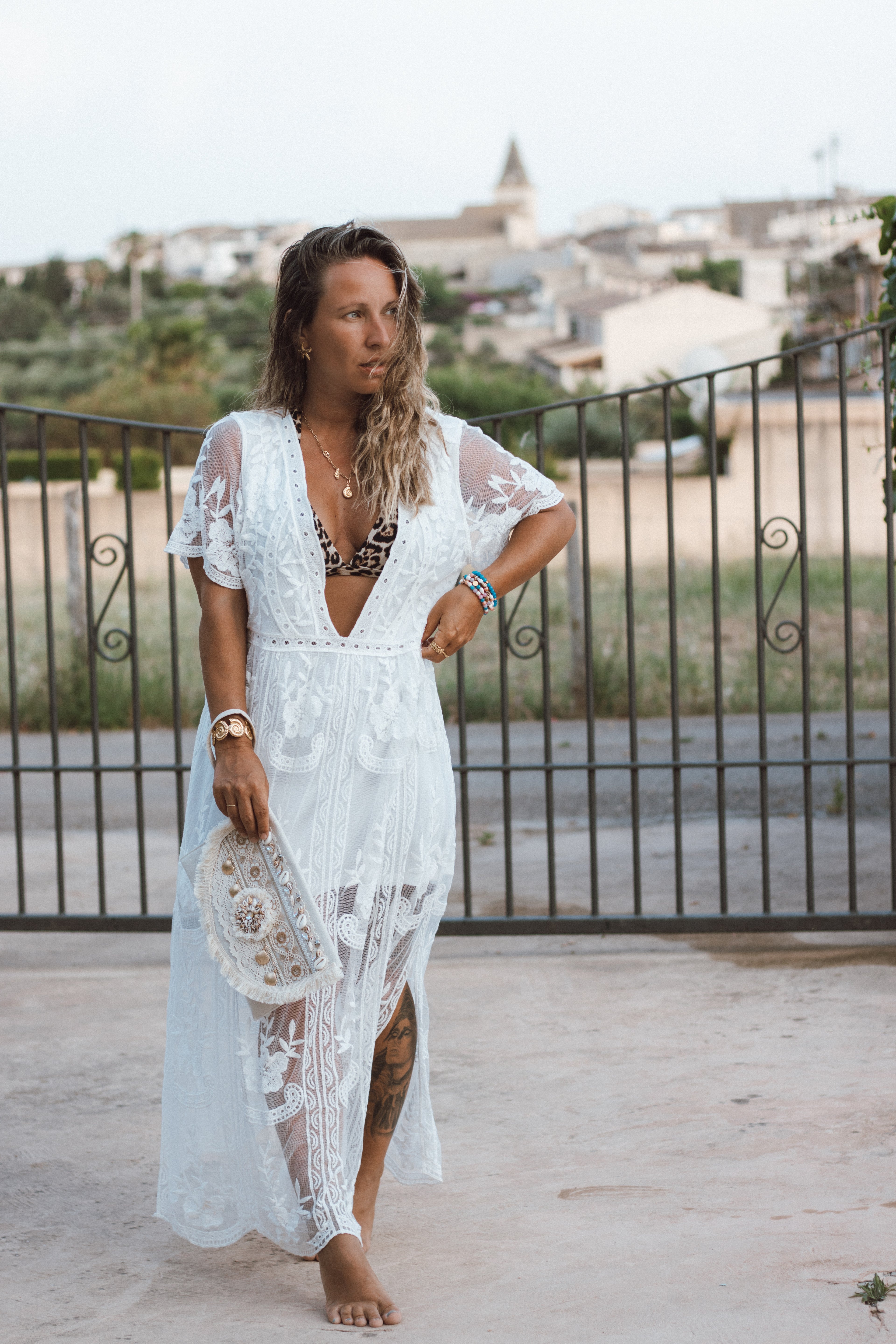 Weißes Boho Spitzenkleid – Sommerkleid Maxikleid – LACLARA mediterrane Mode