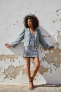 Glitzer Blazer mit Puffärmeln – LACLARA mediterrane Mode