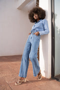 Wide Leg Jeans Hellblau mit Ziernähten – LACLARA mediterrane Mode